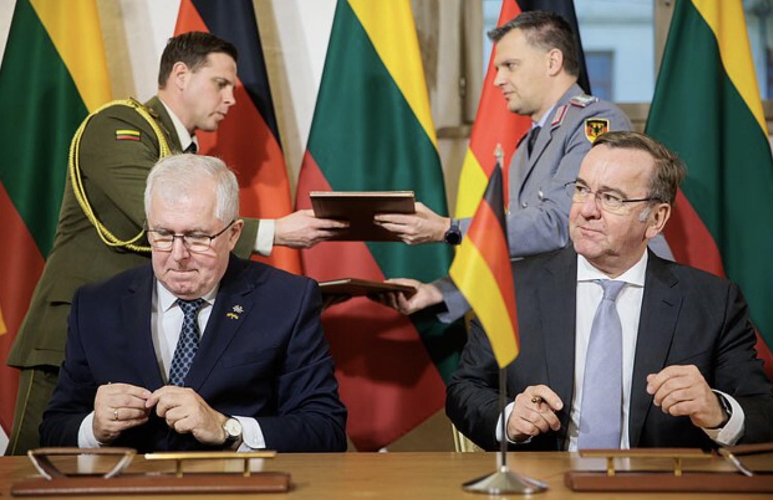 Литва і Німеччина погодять план розгортання німецької бригади 