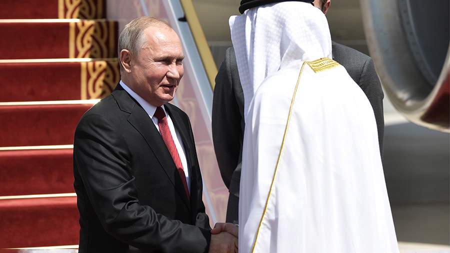 путін, попри ордер суду на свій арешт, відправився до ОАЕ