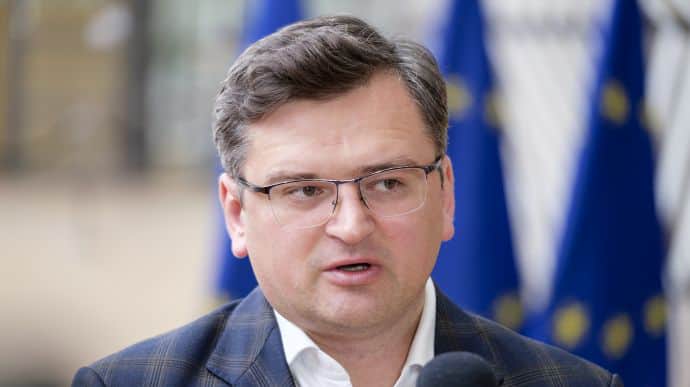 Кулеба пояснив, чим загрожує «замороження» війни в Україні