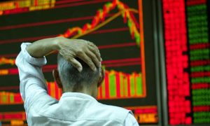 Китайські чиновники запевняють, що у 2024 році економіка КНР покращиться – Reuters