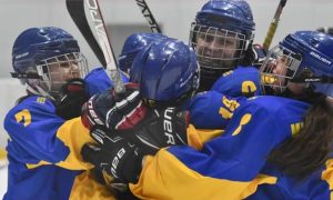 Жіноча збірна України з хокею обіграла Литву у контрольному матчі