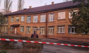 Фото: у Києві дитсадок провалився в бомбосховище