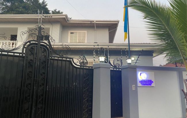 Україна офіційно відкрила посольство в Гані 