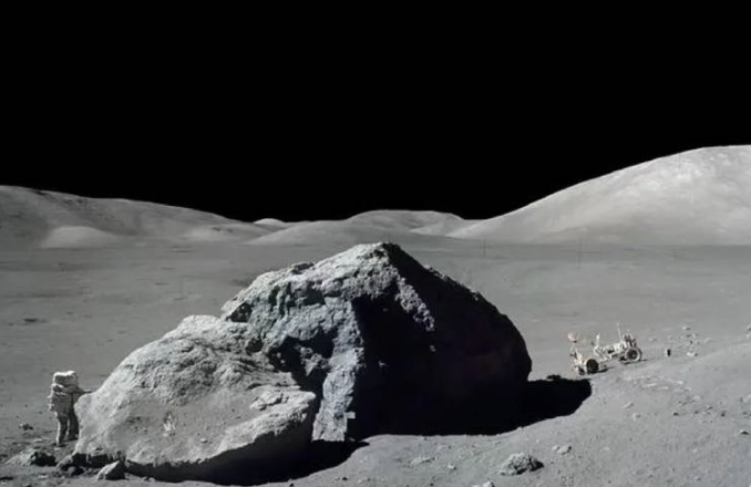 Вчені виявили на Місяці гірські породи, яких немає в Сонячній системі