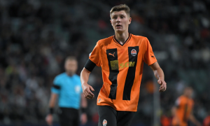 Шахтар продовжив контракт із ключовим півзахисником 