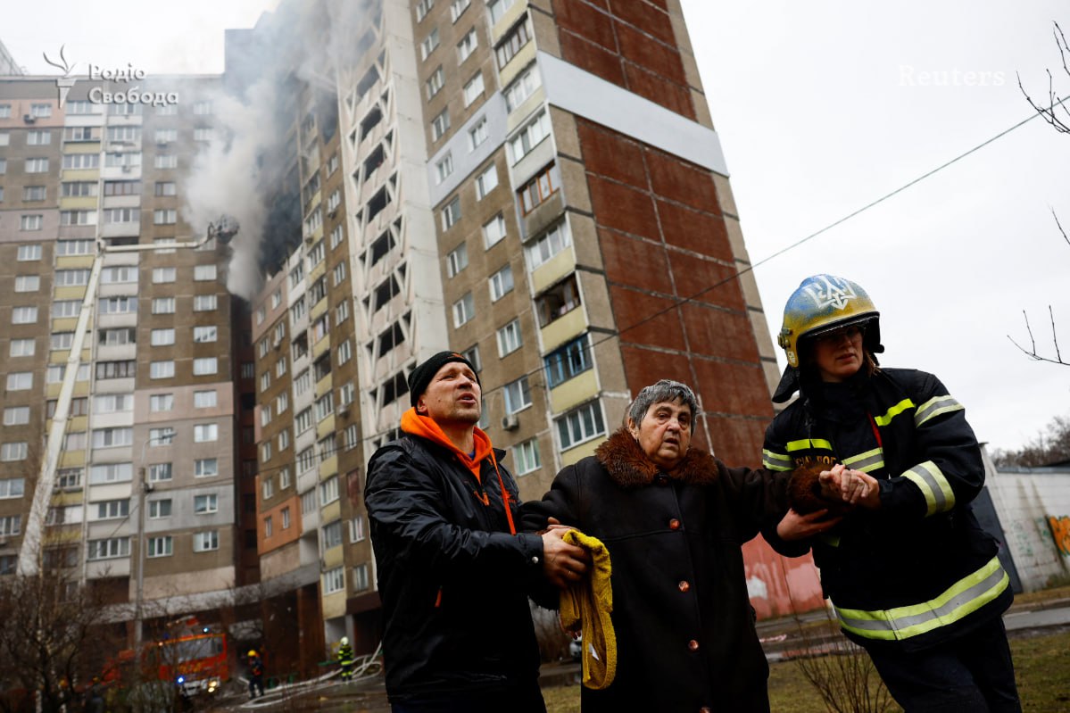У Києві завершено рятувально-пошукові роботи на місці падіння ракет
