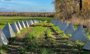 В Одеській області зміцнюють та будують оборонні фортифікації
