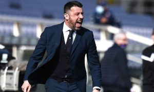 Відомого футбольного тренера звільнили після скандалу 