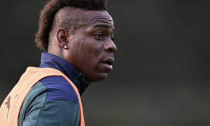 Зірковий італійський футболіст влаштував вибух у роздягальні своєї команди — відео