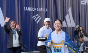 Яна Степаненко, яка втратила ноги в Краматорську, пробігла 5 км на Бостонському марафоні