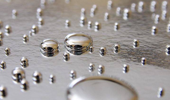 Фото: у Львові у лісосмузі виявили 20 кілограмів ртуті