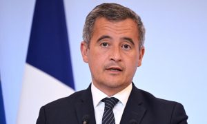 МВС Франції повідомило про десятки спроб зірвати естафету олімпійського вогню