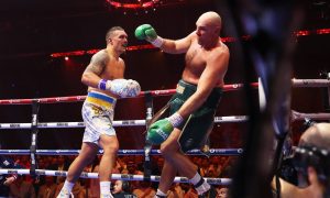 Усика після бою з Ф'юрі відсторонили від боксу до липня