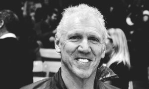 Після тривалої боротьби з важкою хворобою помер легендарний гравець НБА