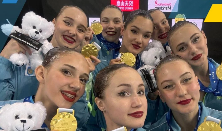 Збірна України з артистичного плавання виграла етап Кубку світу
