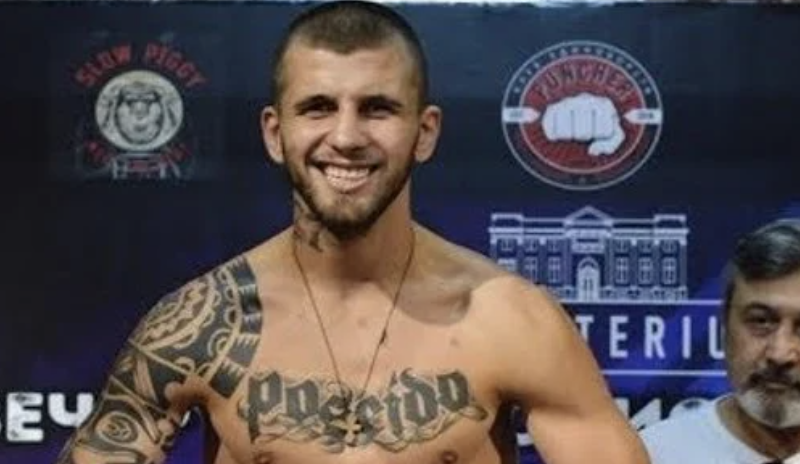 Українського боксера-зрадника з Херсона нокаутували у Москві