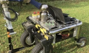 Людям на допомогу. У Фінляндії створили робота для прополки полів