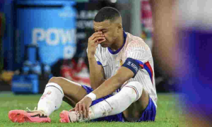 Мбаппе ухвалив рішення щодо операції на носі