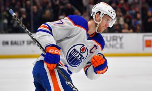 У Канаді МакДональдс перейменують на честь хокеїста, але за однієї умови