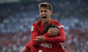 Гюлер повторив досягнення Роналду та Руні