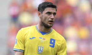 Переможець Ліги конференцій підпише форварда збірної України — ЗМІ