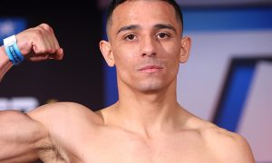 Нокаут року: Лео переміг Лопеса у поєдинку за титул IBF