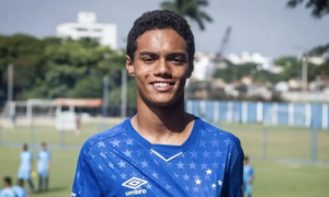 Син Роналдіньо продовжить кар'єру в Англії — фото