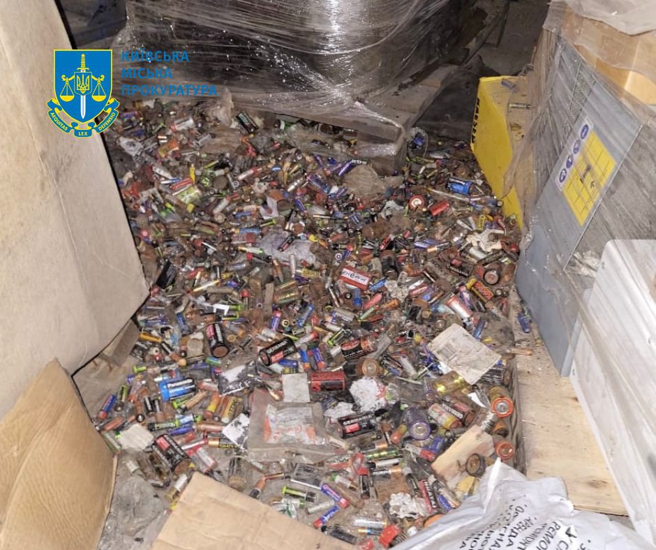 У Київській області виявили незаконні сміттєзвалища  