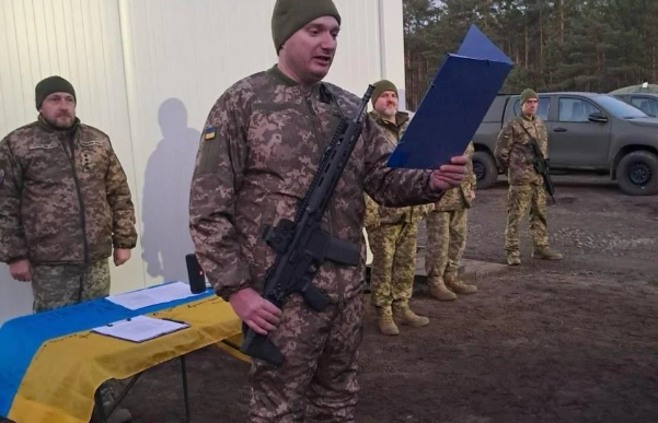 У Польщі перша група добровольців Українського легіону склала присягу