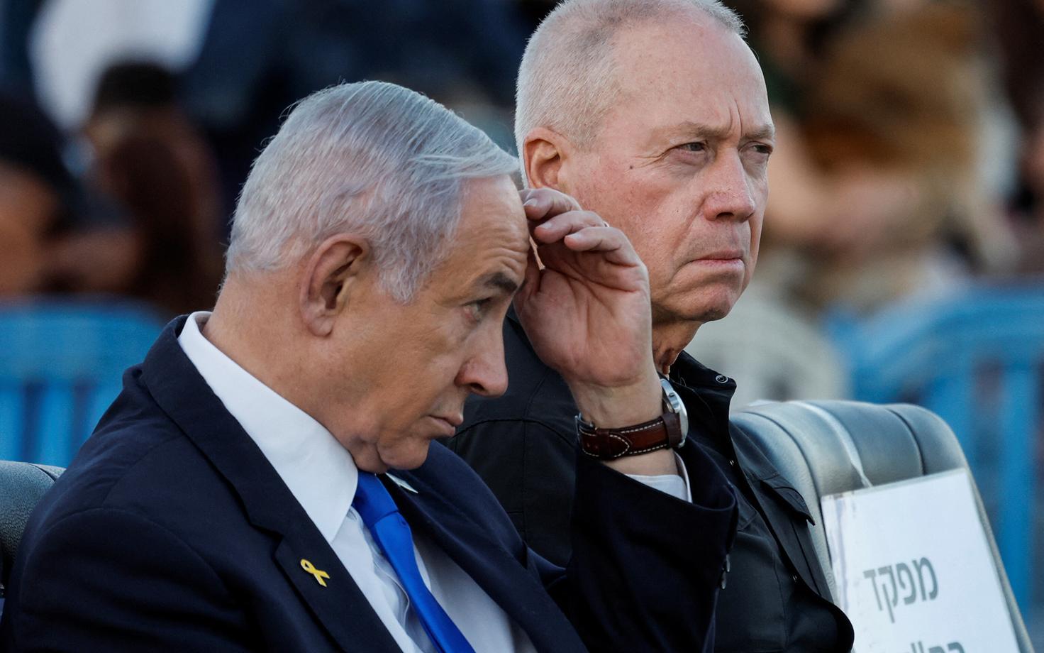 Прем'єр-міністр Ізраїлю звільнив зі скандалом міністра оборони 