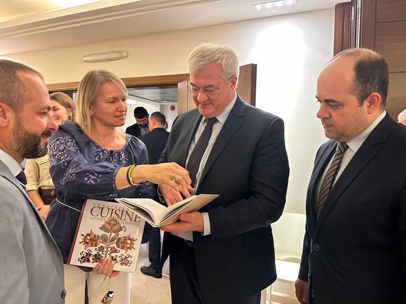 Турне Близьким Сходом: українські міністри відвідали Ліван