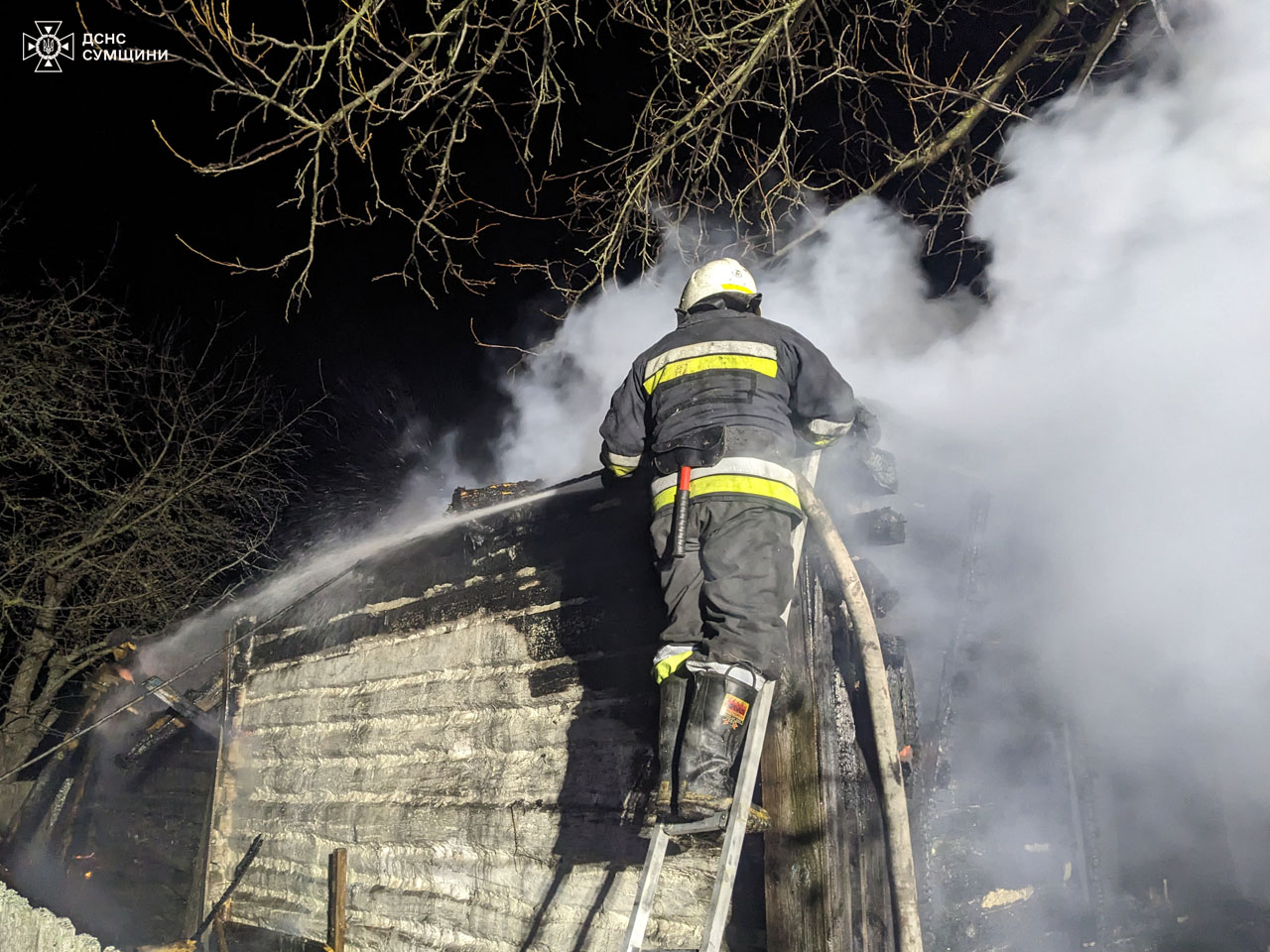 На Черкащині уламки російських дронів пошкодили кілька будинків