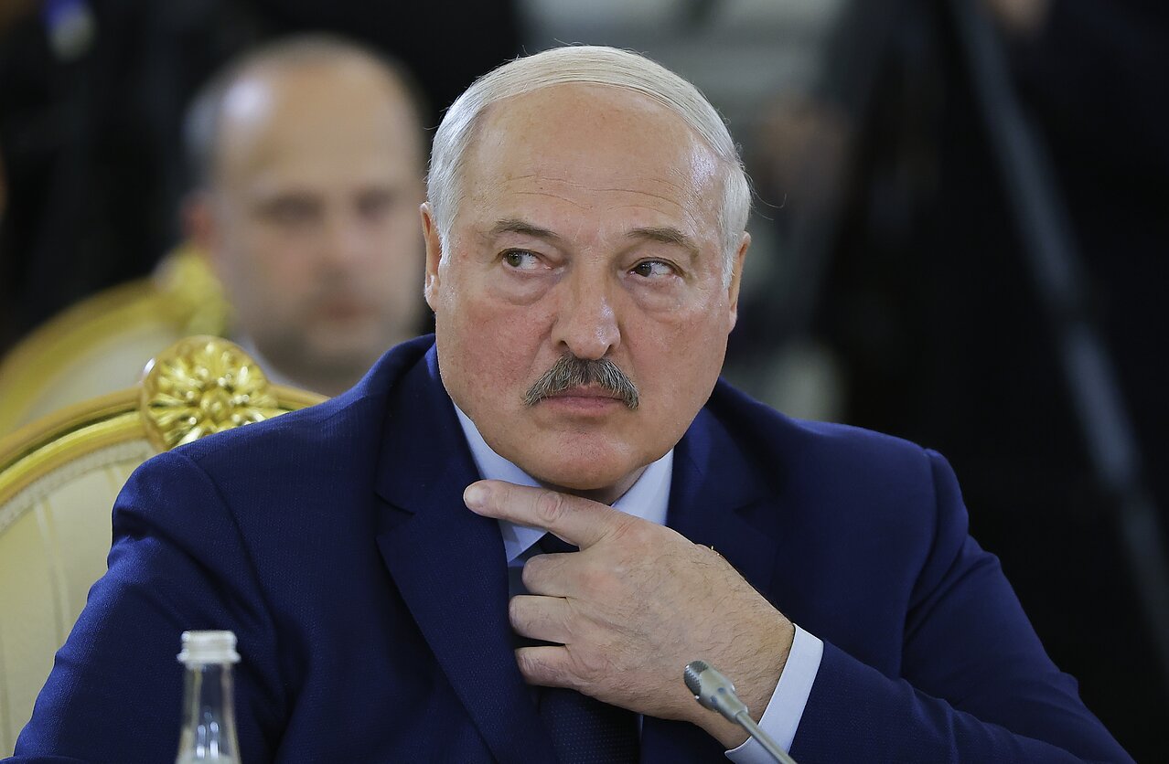 Лукашенко пригрозив ЄС новою гібридною війною через потік мігрантів