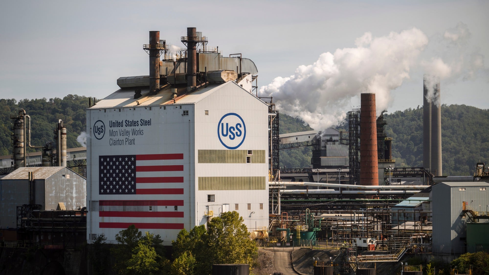 Байден вирішив заблокувати продаж U.S. Steel японській Nippon Steel