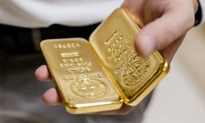 Світові ціни на золото почали зростати на тлі обіцянок Трампа щодо імпорту 