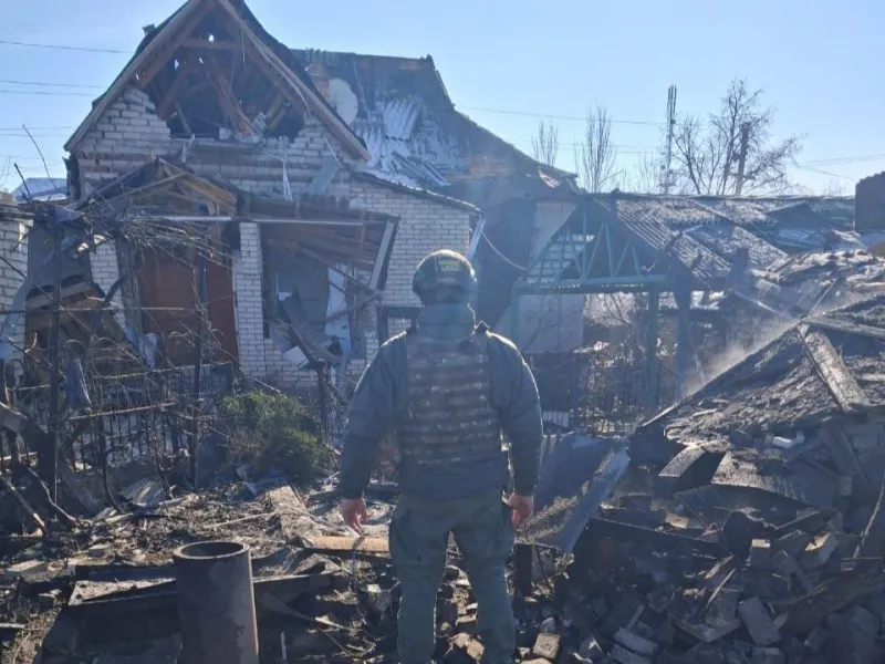 Окупанти скинули чотири авіабомби на Костянтинівку, є руйнування і жертви