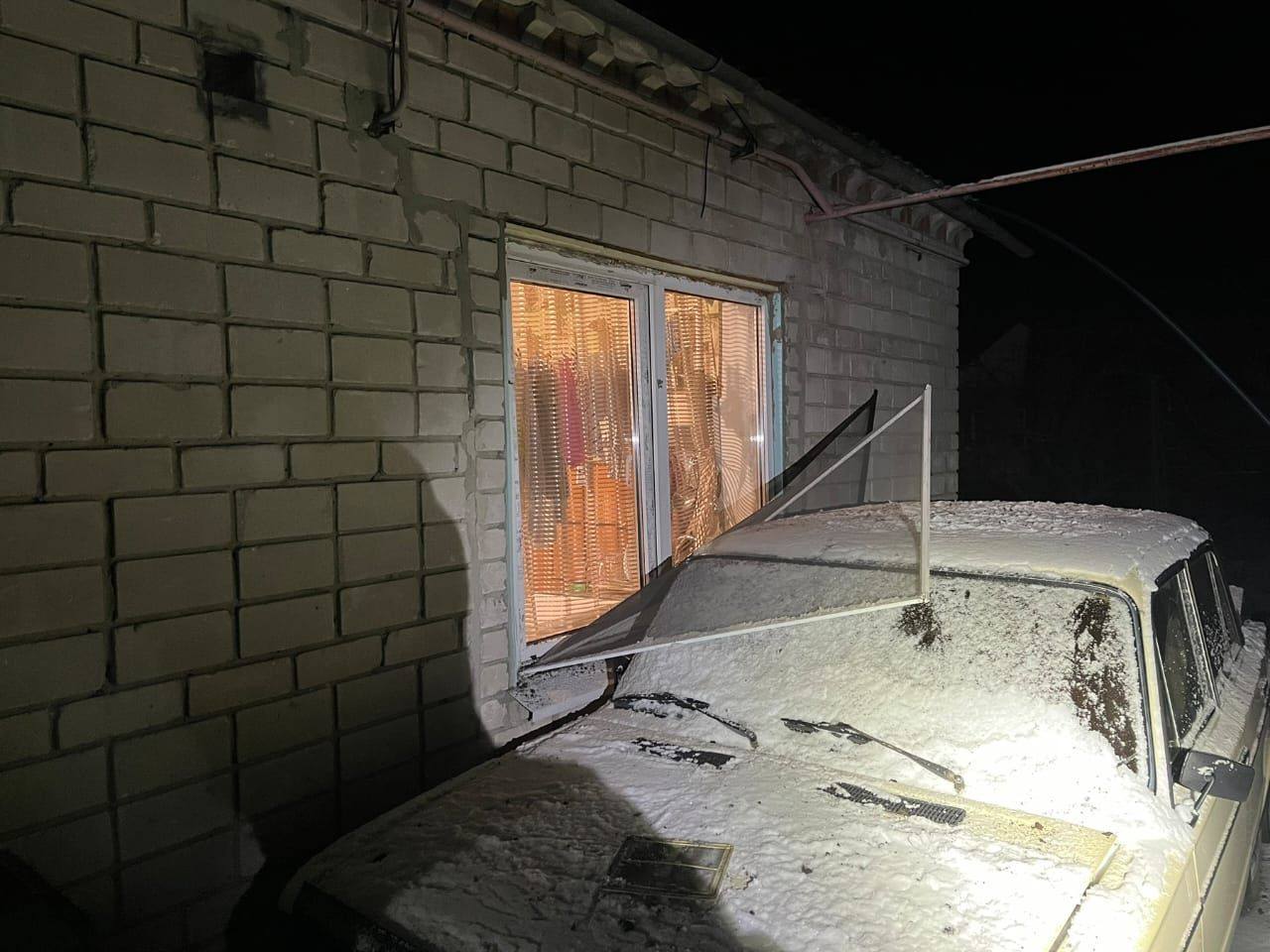 Окупанти атакували Нікопольський район, пошкоджений газопровід і ЛЕП