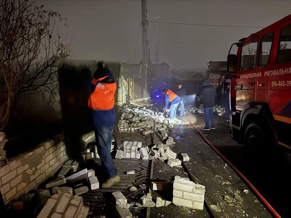 В Одесі внаслідок атаки дронів пошкоджені будівлі