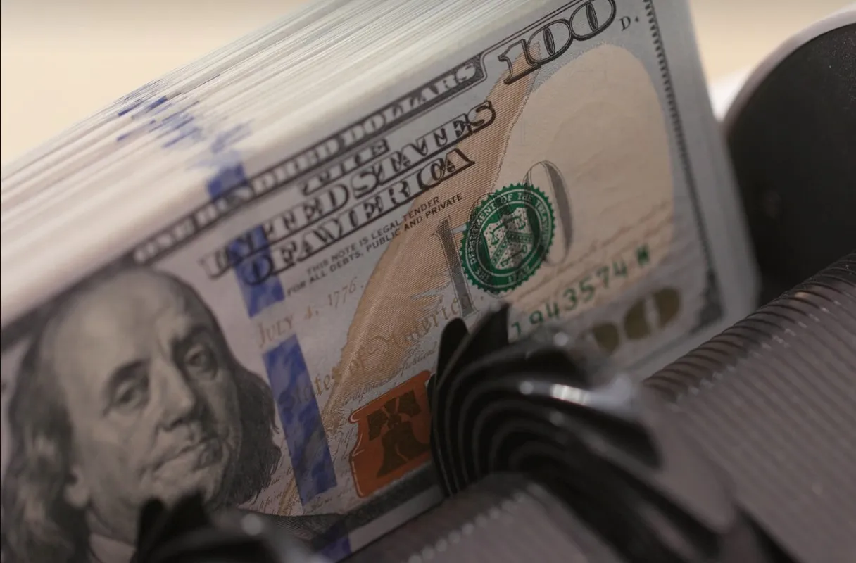 Повідомлено про підозру одному з керівників «Укртатнафта» за виведення $20 млн