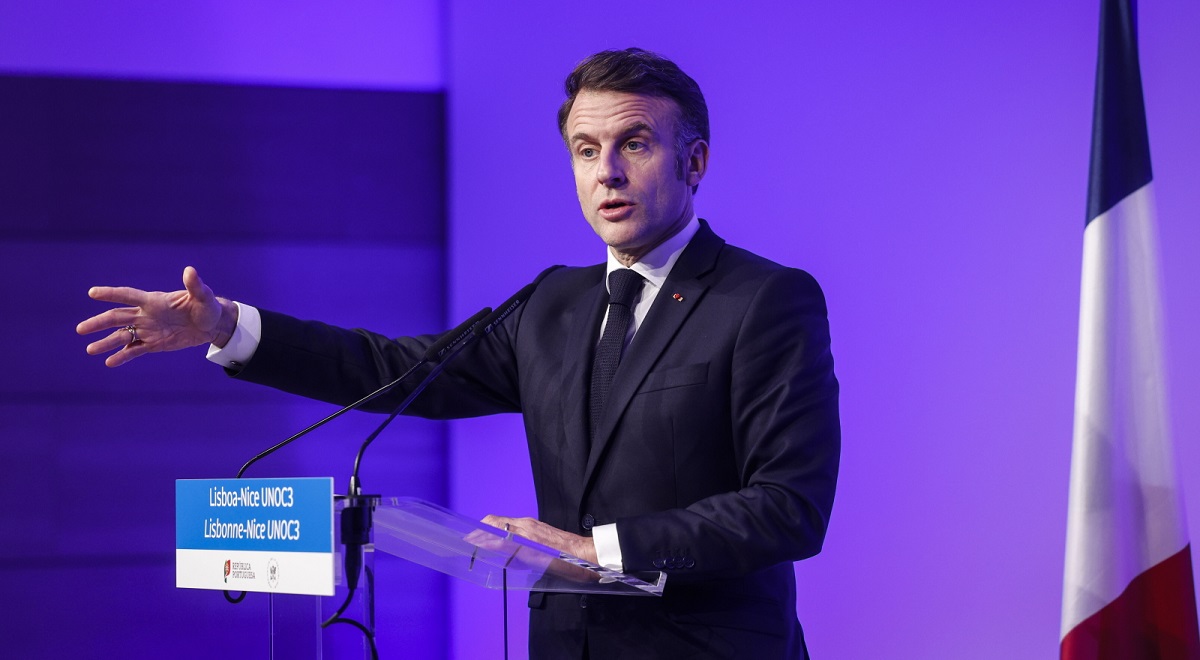 La Tribune: Макрон працює над відновленням діалогу між Зеленським та Трампом